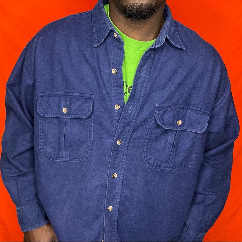 St. John’s Bay chamois LS button up navy blue shirt